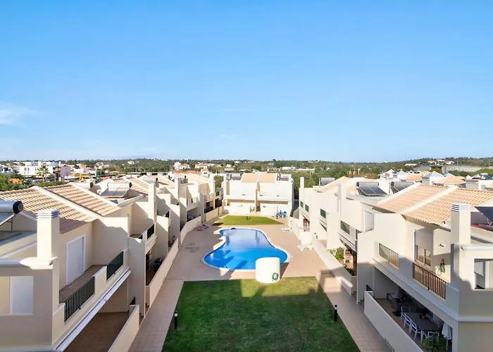 Casinha Dos Serves Apartmán *