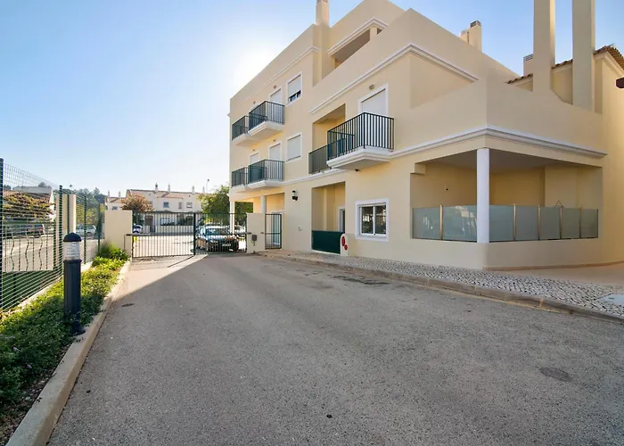 Casinha Dos Serves Apartmán *